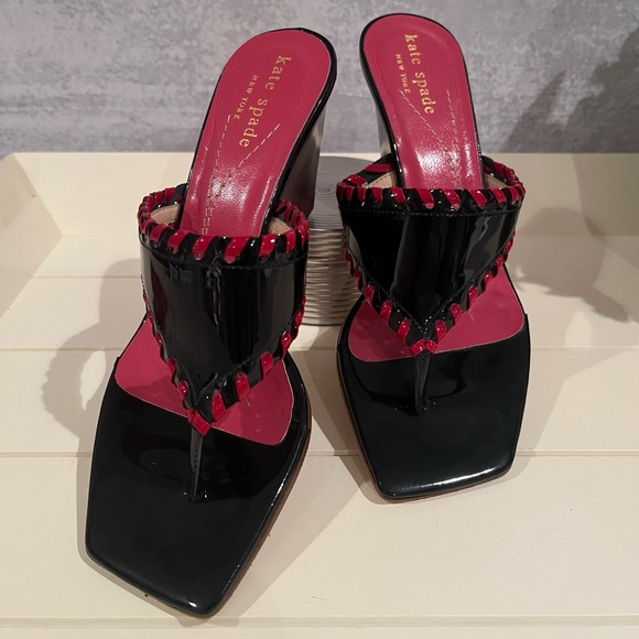Kate Spade RARE Black and Red Whipstitch Architectural Sandals Sz 6 - Picture 7 of 15